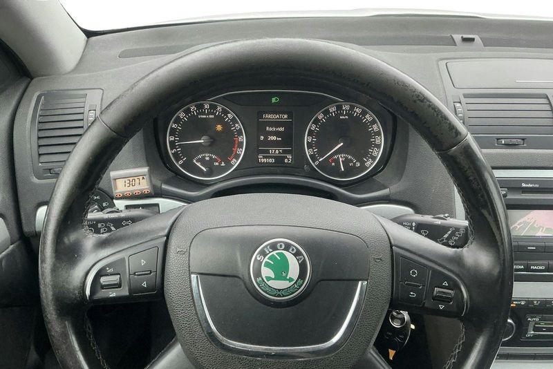 Skoda Octavia bild 10