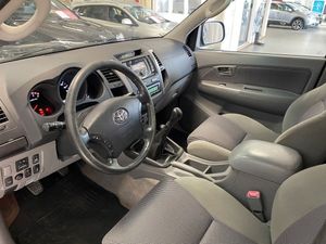 Toyota Hilux bild 6