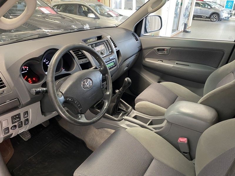 Toyota Hilux bild 6