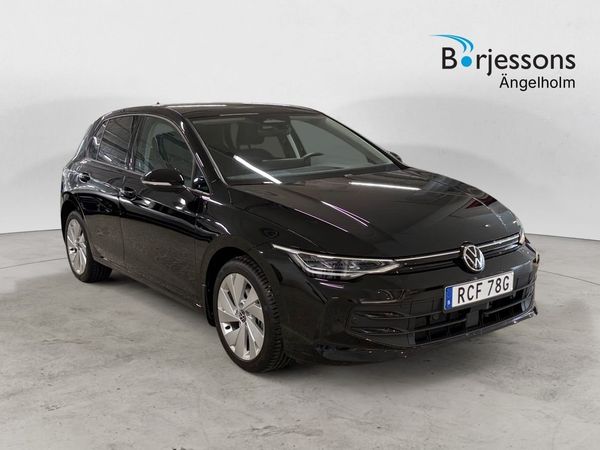 Volkswagen Golf LIFE eHYBRID 1.5 TSI 204 HK DS - 2026
