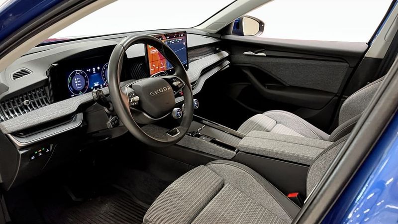 Skoda Superb bild 7