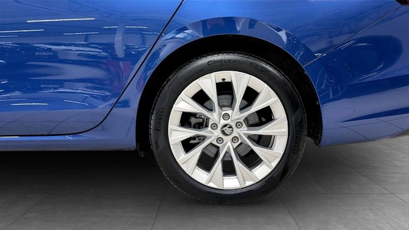 Skoda Superb bild 6
