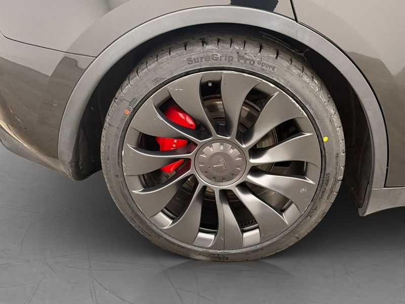 Tesla Model Y bild 34