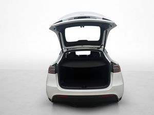 Tesla Model Y bild 30
