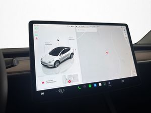 Tesla Model Y bild 18