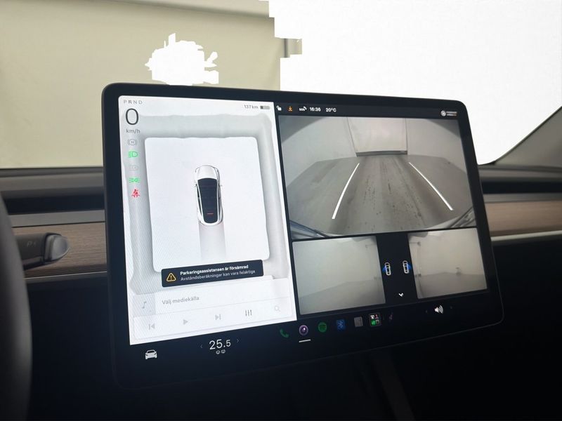Tesla Model Y bild 17