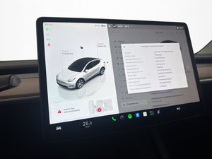 Tesla Model Y bild 23