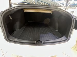 Tesla Model 3 bild 7