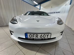 Tesla Model 3 bild 4