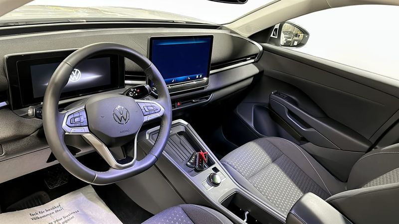 Volkswagen T-Roc bild 7