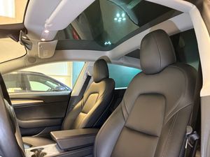 Tesla Model 3 bild 5