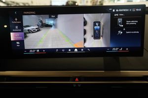 BMW iX bild 15
