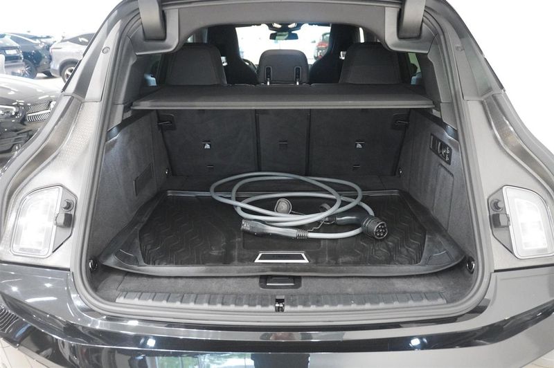 BMW iX bild 18