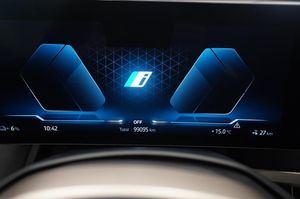 BMW iX bild 13