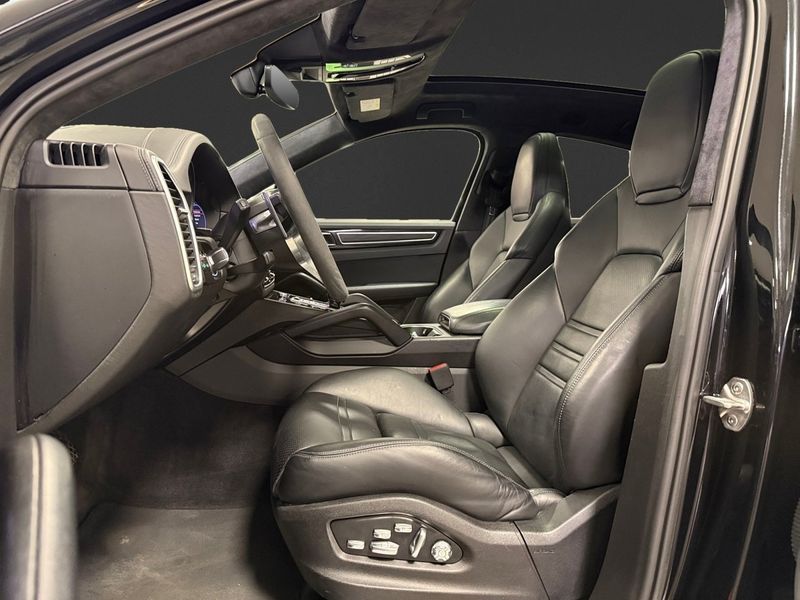 Porsche Cayenne bild 8