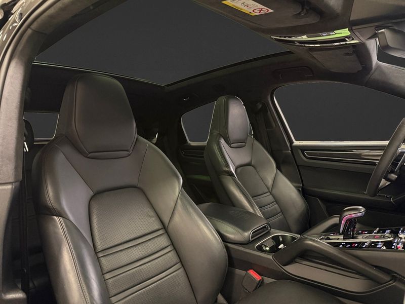 Porsche Cayenne bild 13