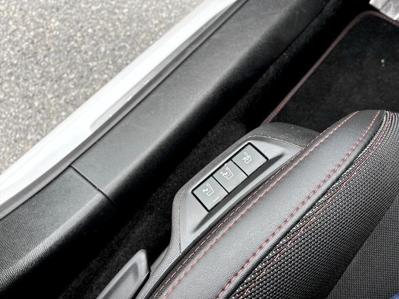 Peugeot 308 bild 8