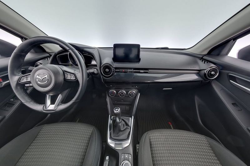 Mazda 2 bild 11