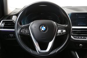 BMW 330 bild 16