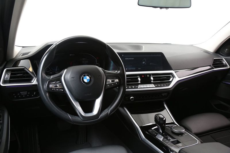 BMW 330 bild 14