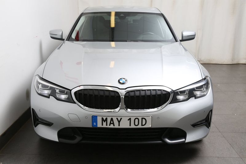 BMW 330 bild 5