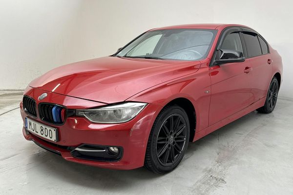 BMW 320 d xDrive Sedan, F30 (184hk) - 2015