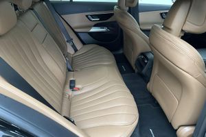 Mercedes E300 bild 8