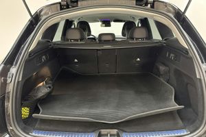Mercedes GLC300 bild 9