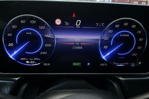 Mercedes EQE350 bild 10