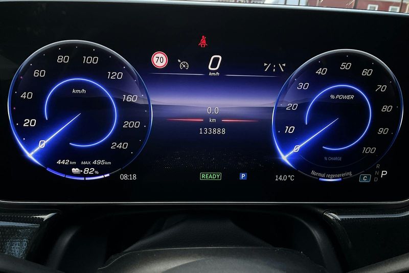 Mercedes EQE350 bild 10
