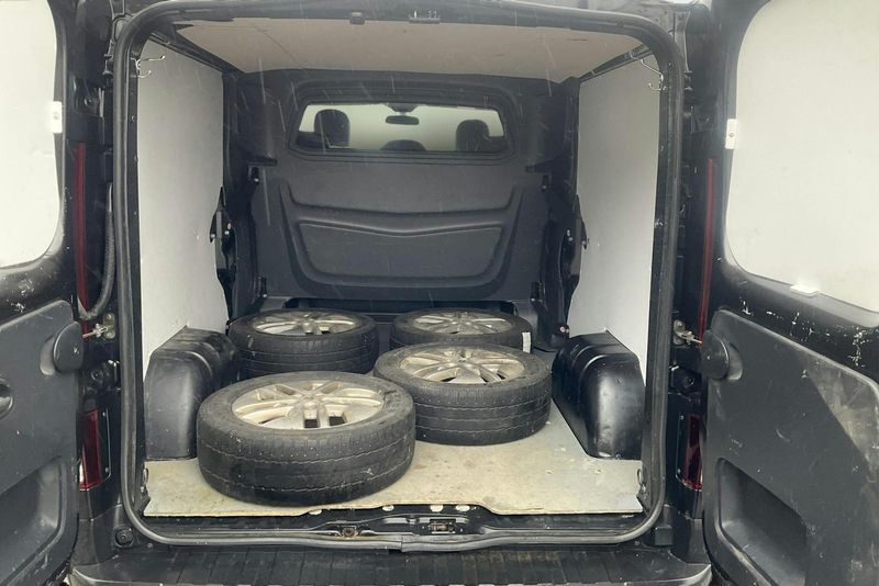 Renault Trafic bild 9