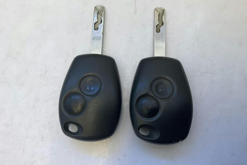 Renault Trafic bild 14