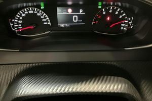 Peugeot 208 bild 10