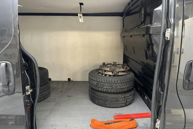 Renault Trafic bild 7