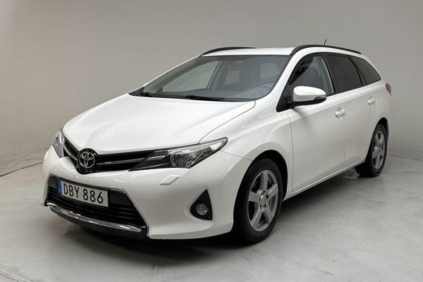 Toyota Auris 1.6 Valvematic Touring Sports (132hk) - 2015