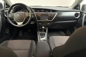 Toyota Auris bild 6