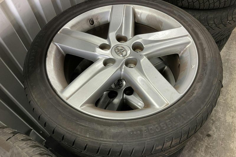 Toyota Auris bild 12