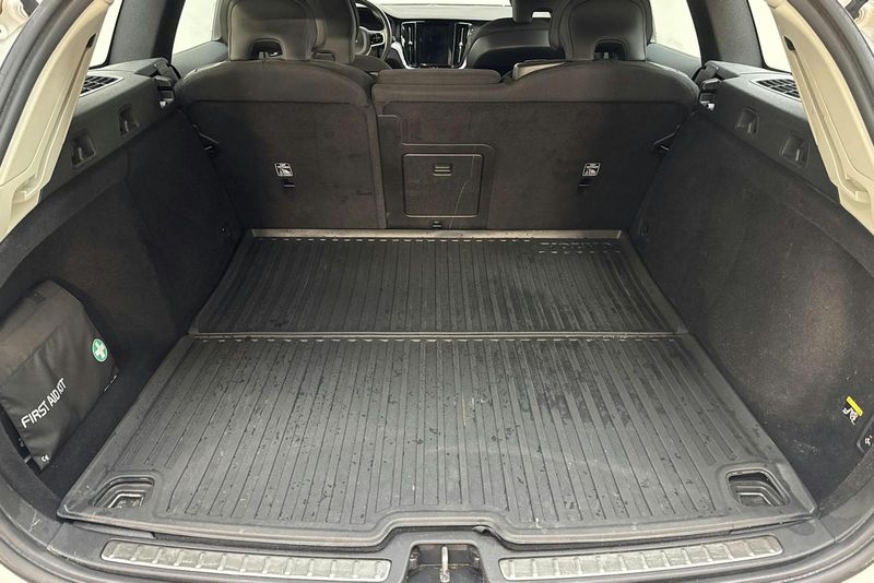 Volvo V60 bild 9