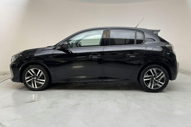 Peugeot 208 bild 2