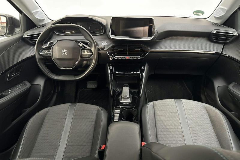 Peugeot 208 bild 6