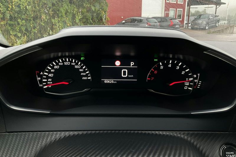 Peugeot 208 bild 10