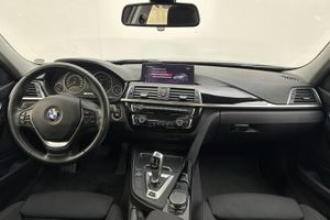 BMW 330 bild 6