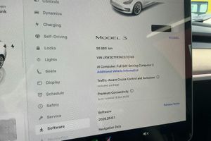 Tesla Model 3 bild 10