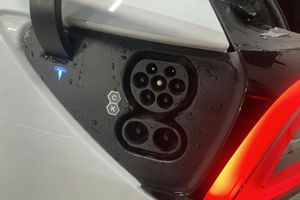 Tesla Model 3 bild 17