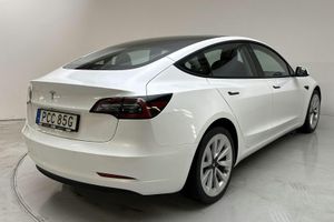 Tesla Model 3 bild 3