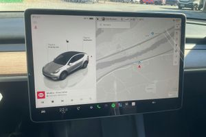 Tesla Model Y bild 12