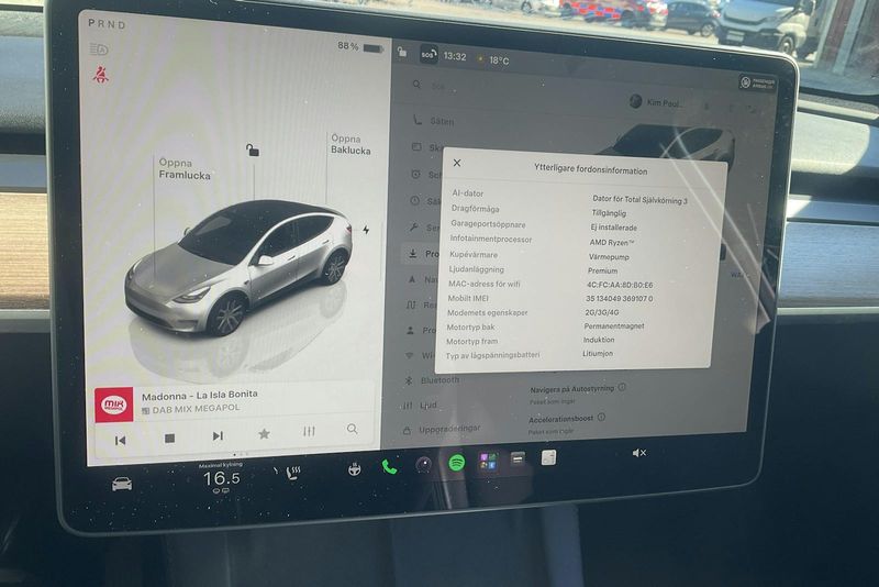 Tesla Model Y bild 11