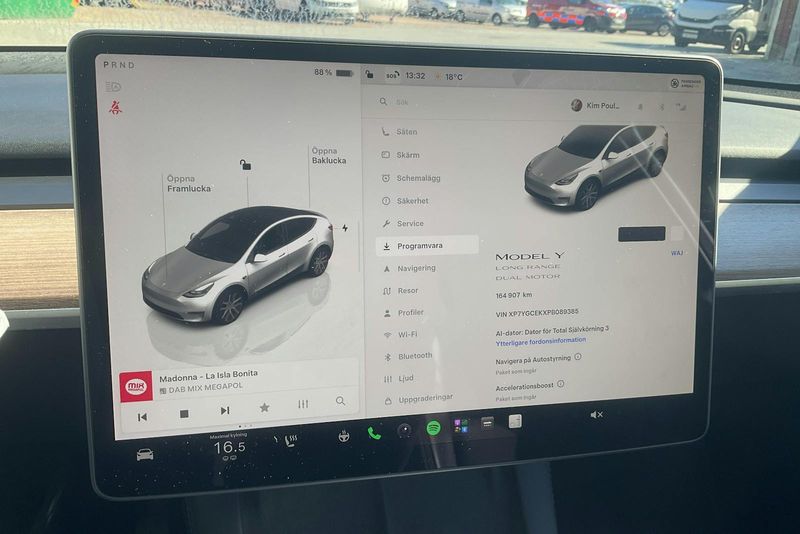 Tesla Model Y bild 10