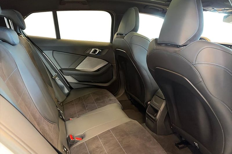 BMW 120 bild 7