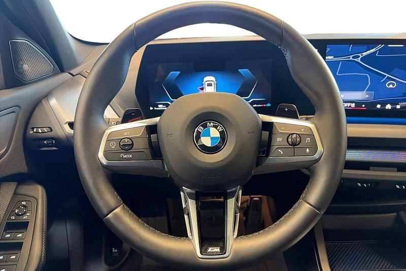 BMW 120 bild 9